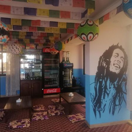 Ostello Famous House Kathmandu Esterno foto
